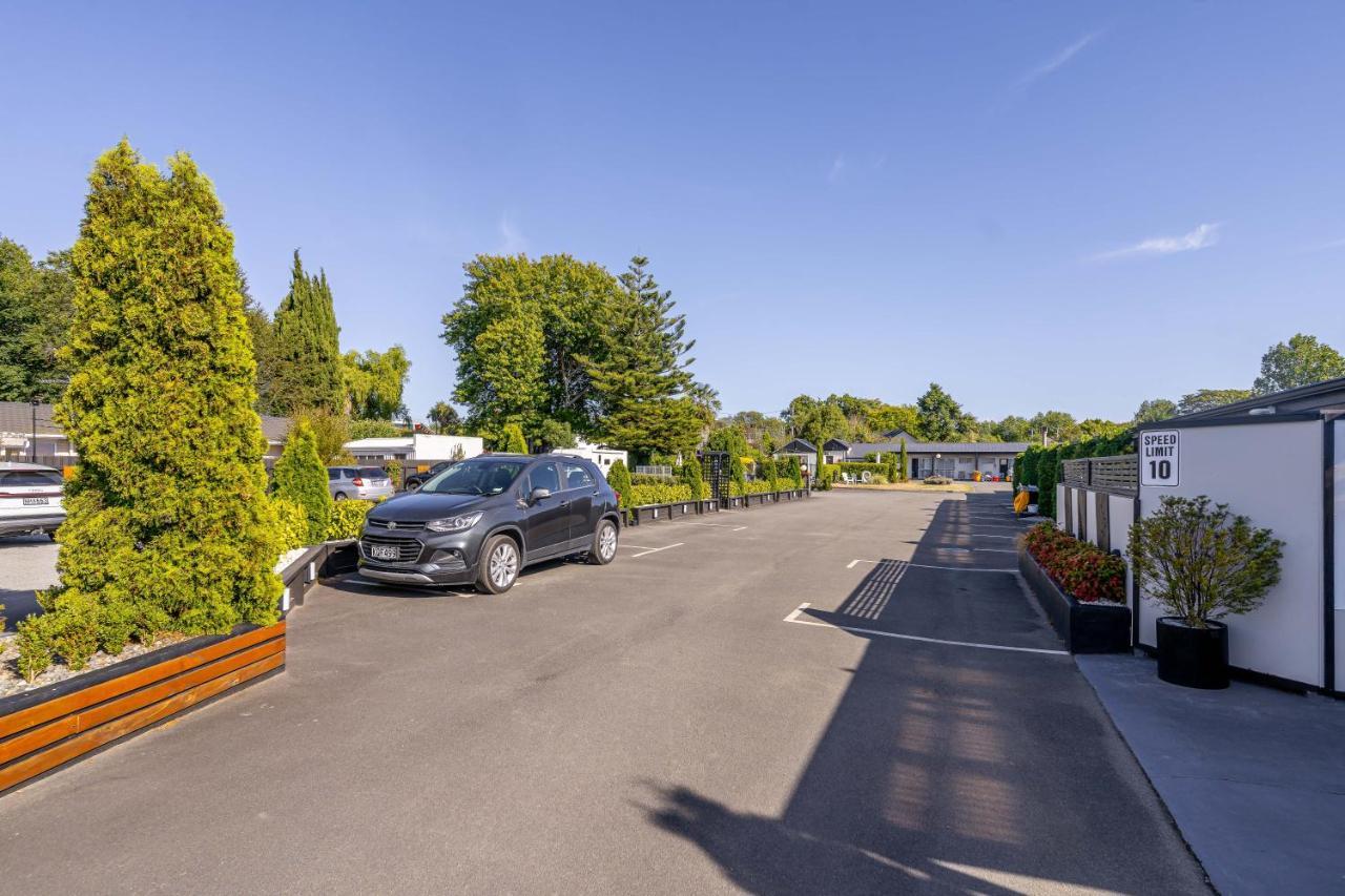 Amble Inn Motel Мастертон Екстер'єр фото