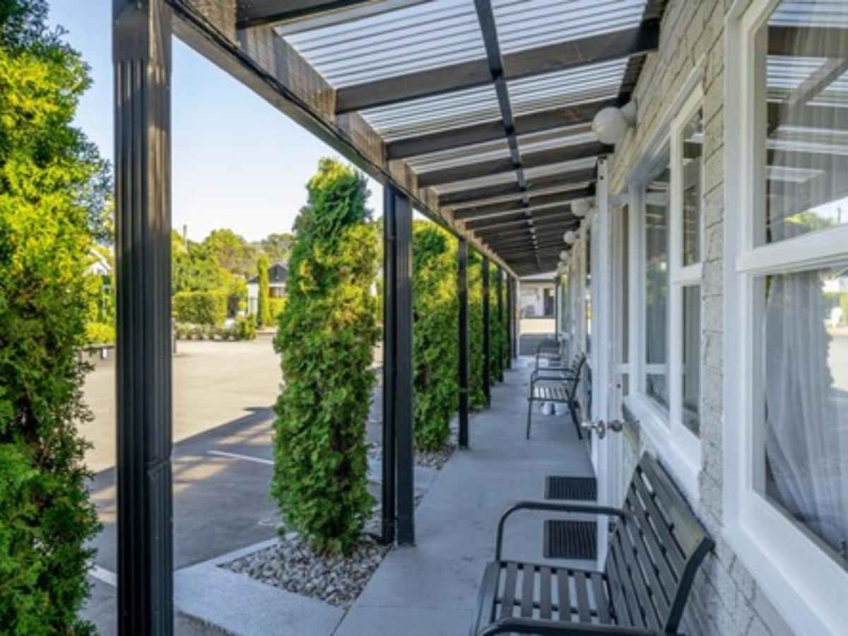Amble Inn Motel Мастертон Екстер'єр фото